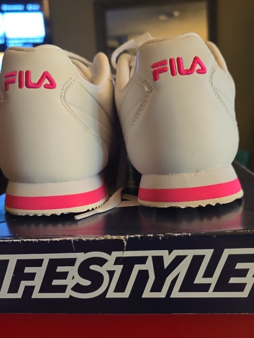 Fila Women's White Sneakers with Pink Accents - Picture 2 of 7